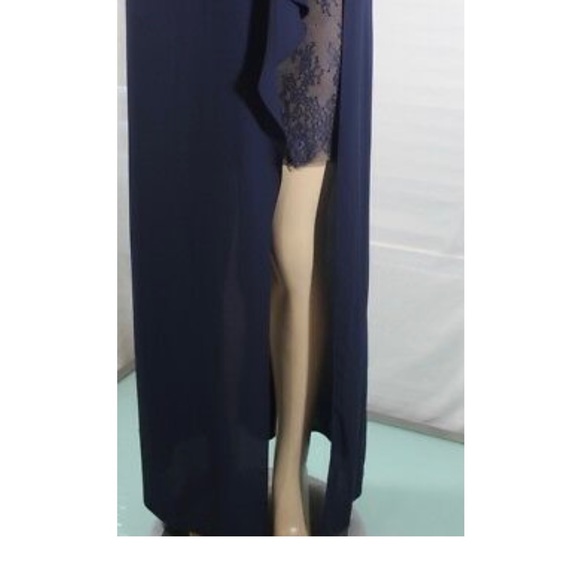 BCBGMaxAzria - Picture 8 of 10